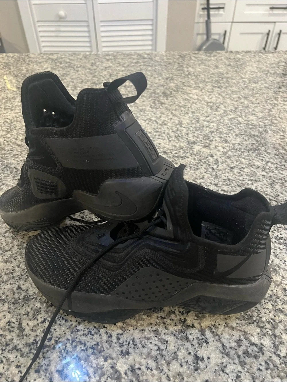 Nike Men's All-Black Athletic Knit Sneakers